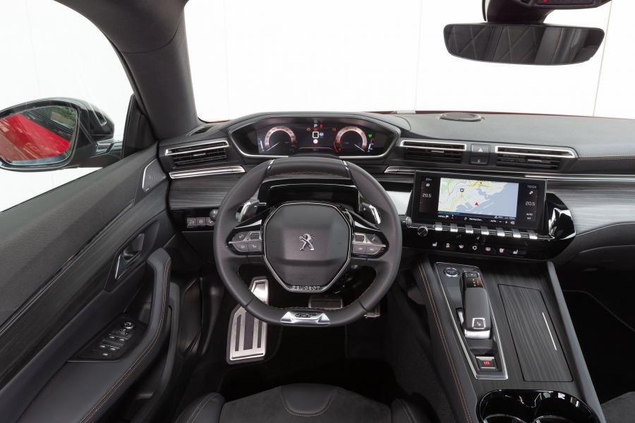 Торпедо Peugeot 508 GT 2018 года  (WW) (фото 19 из 42)